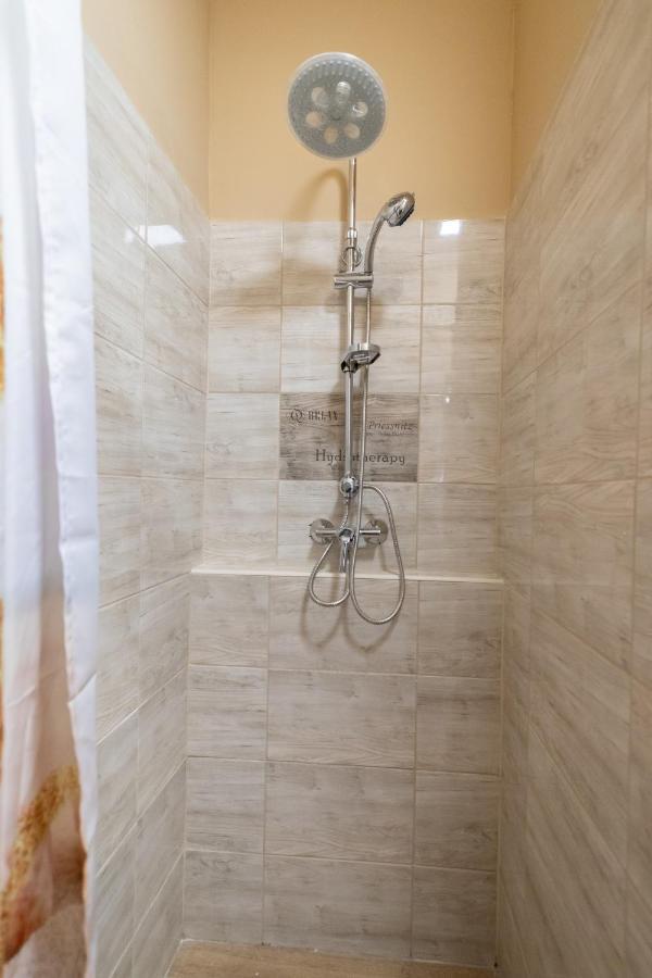 Ferienwohnung Ivanhoe Apartman Nyírbátor Exterior foto